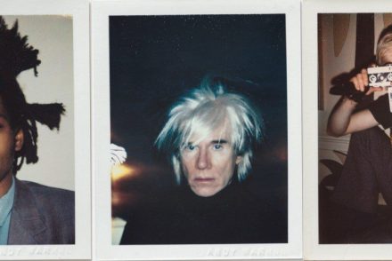 Nézd meg Andy Warhol David Hockney-ról és Jean-Michel Basquiat-ról készült polaroid-képeit!