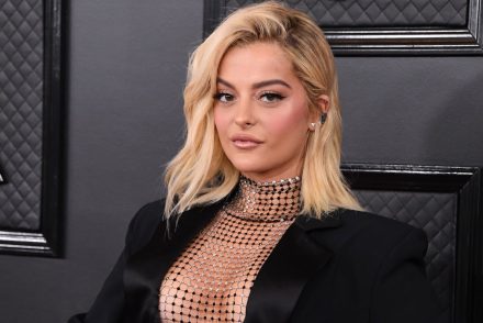 Bebe Rexha bejelentette, hogy egy 45 éves ismerőse meghalt a koronavírusban