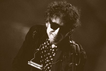 Júniusban jön Bob Dylan régóta várt új albuma, a Rough and Rowdy Ways