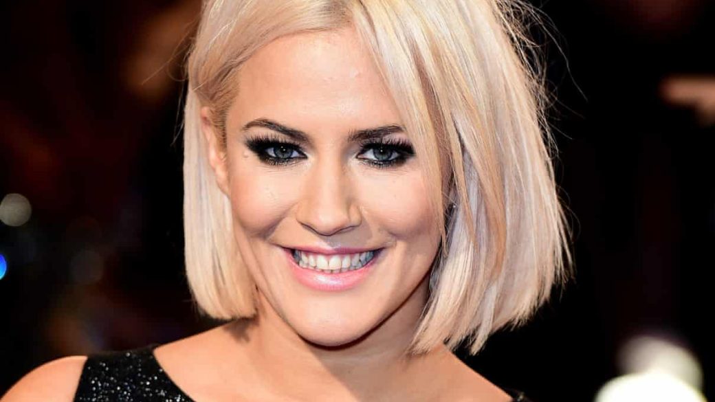caroline flack love island ongyilkossag