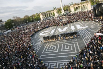 „Az öncenzúra egyéni és intézményi szinten is elért egy kritikus szintet” – Elindul a Szabad Terek Hálózata