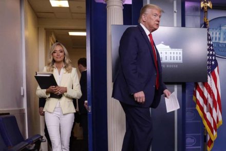 Orosz vérdíj-ügy: a Fehér Ház tagadja a vádakat: Donald Trump el szokta olvasni a tájékoztató anyagait