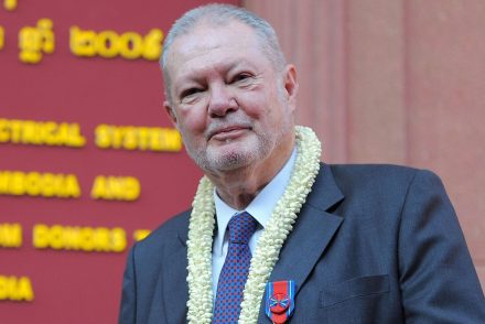 Bangkokban hunyt el Douglas Latchford, a “kalandos tudós”