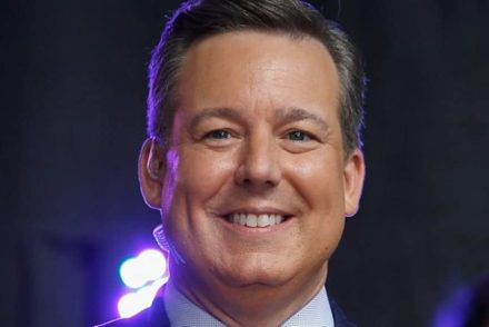 Szexuális molesztálás miatt kirúgták a Fox News bemondóját, Ed Henry-t