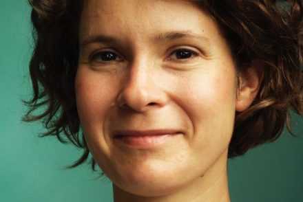 Ember Sári vehette át a Leopold Bloom Képzőművészeti Díjat