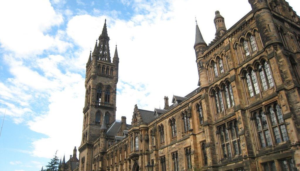 glasgow i egyetem tandij visszafizetese