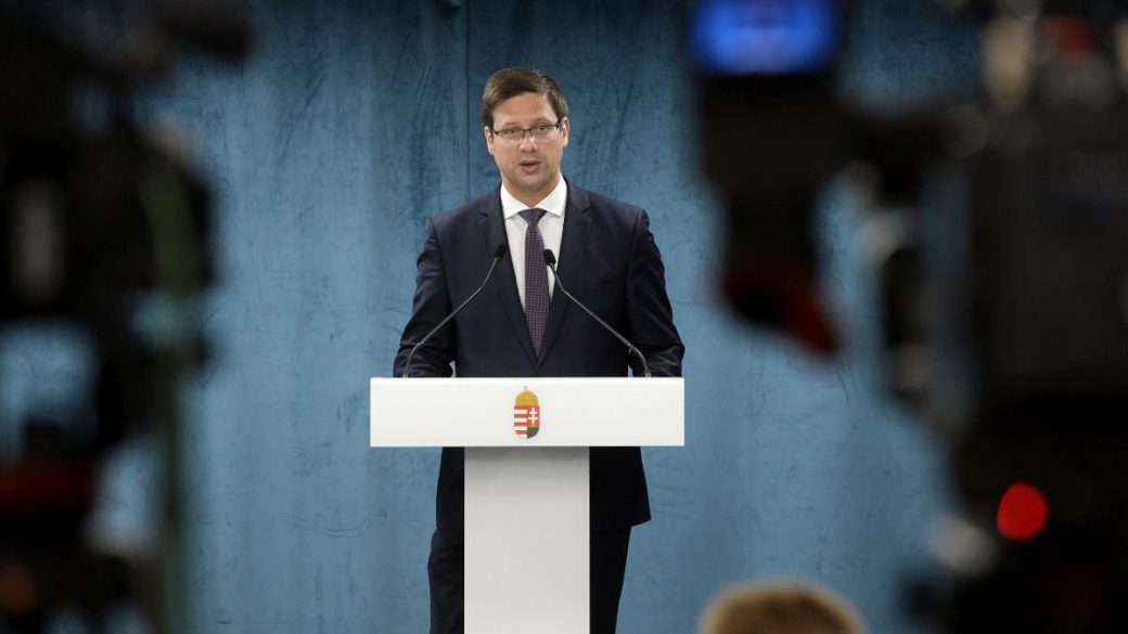 gulyas gergely bejelentese fesztivalszezon tamogatas augusztus 15