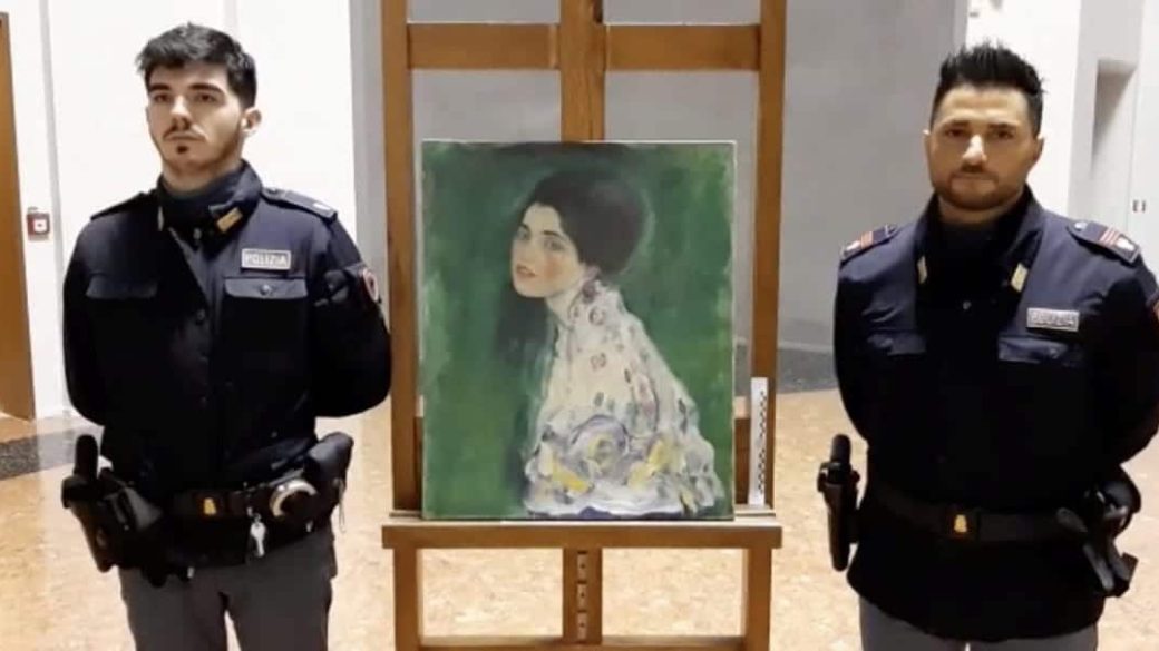 gustav klimt festmeny rablas egy holgy arckepe