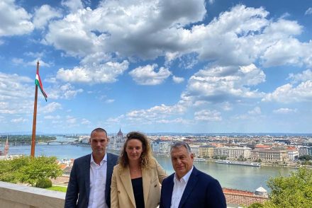 Hazánk új partihelyszínét Hosszú Katinka is megcsodálhatta Orbán Viktorral