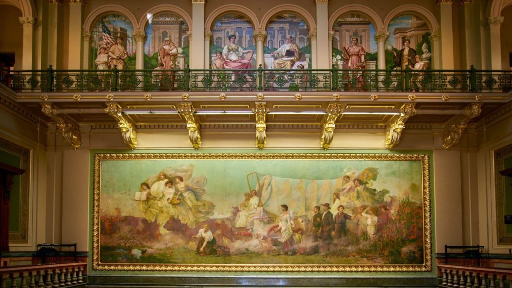 iowa parlament falfestmeny scaled 1