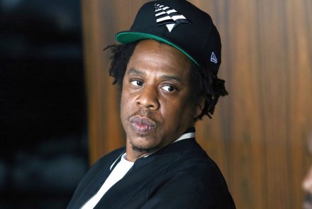 Jay-Z minden anyagi segítséget megad az Alvin Cole emlékéért rendezett tüntetésen letartóztatottak számára