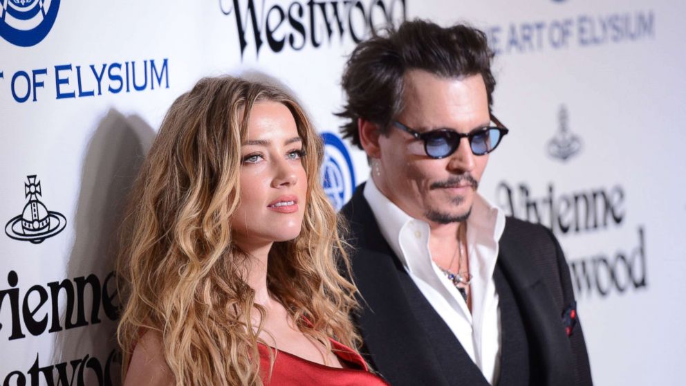 Johnny Depp Amber Heard Bantalmazas Veres