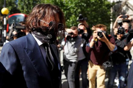 Johnny Depp hírnevének és karrierjének sorsa dől el az elkövetkező hetekben