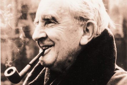 Tiltakoznak a Tolkien-film ellen az író örökösei