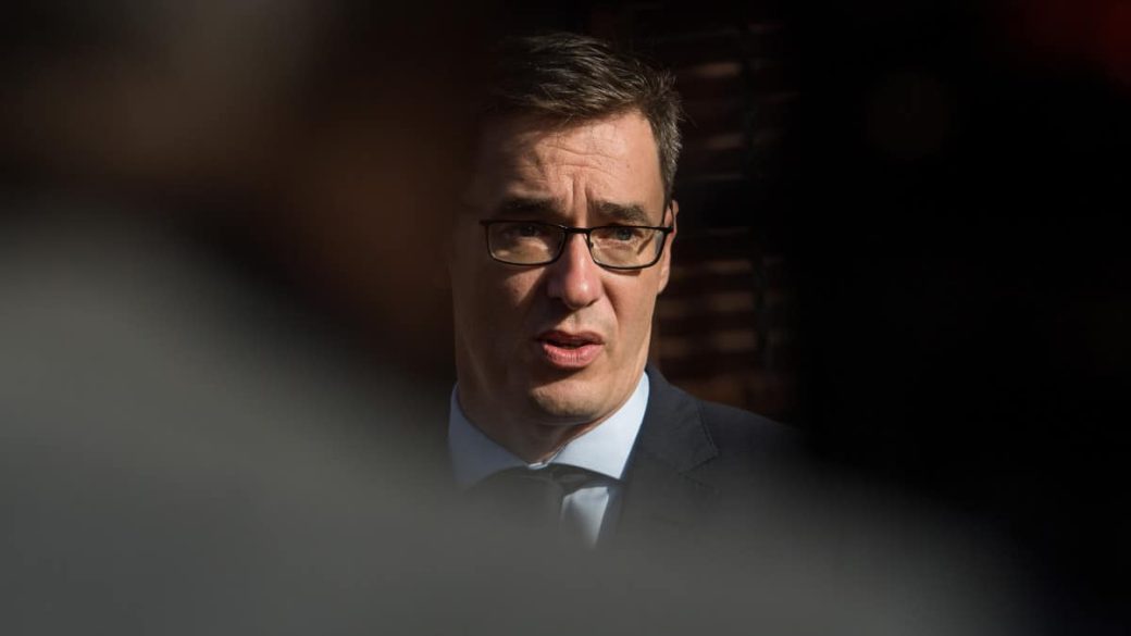 karacsony gergely koronavirus maszk viselese