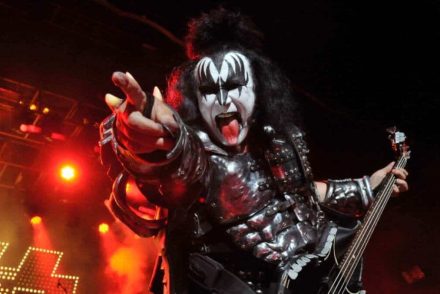 Rock’n’roll a cápák között: víz alatti koncertre készül a Kiss