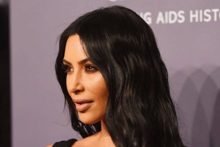 Kim Kardashian a jobb börtönreformért harcol: újabb amerikait szabadított ki a rácsok mögül