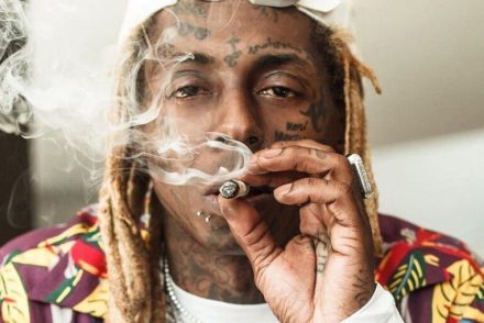 Drogokat és fegyvereket találtak Lil Wayne magánrepülőgépén