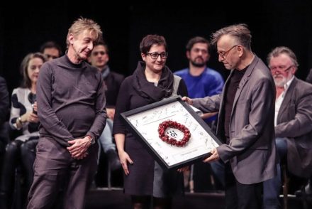 Közel ötmillió forintot gyűjtött az Örkény Színház a függetleneknek