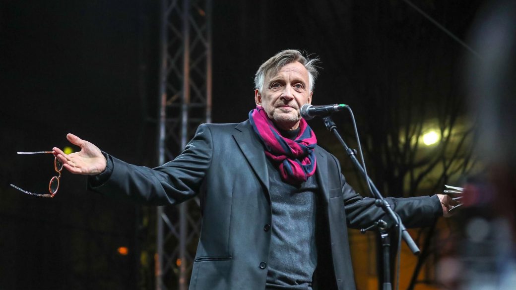 macsai pal tuntetes nemzeti kultura alap szinhaz tuntetes