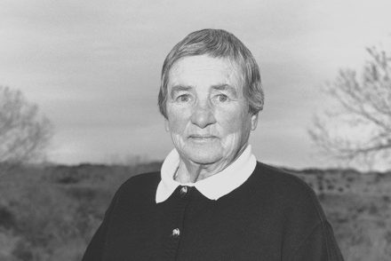 „A magány és a szabadság egy és ugyanaz” – Agnes Martin festőművész az egyedüllétről