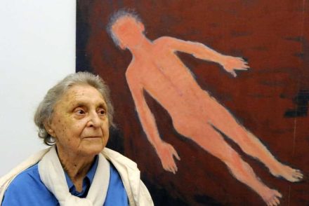 „A teljességet akarta magán átengedni” – Reigl Juditra emlékeztek a Ludwig Múzeumban