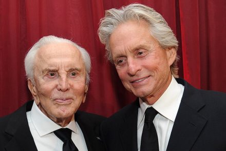 Meghalt Kirk Douglas 103 éves korában