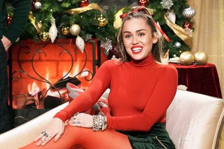 Miley Cyrus feminizmust csempészett a Santa Baby számba