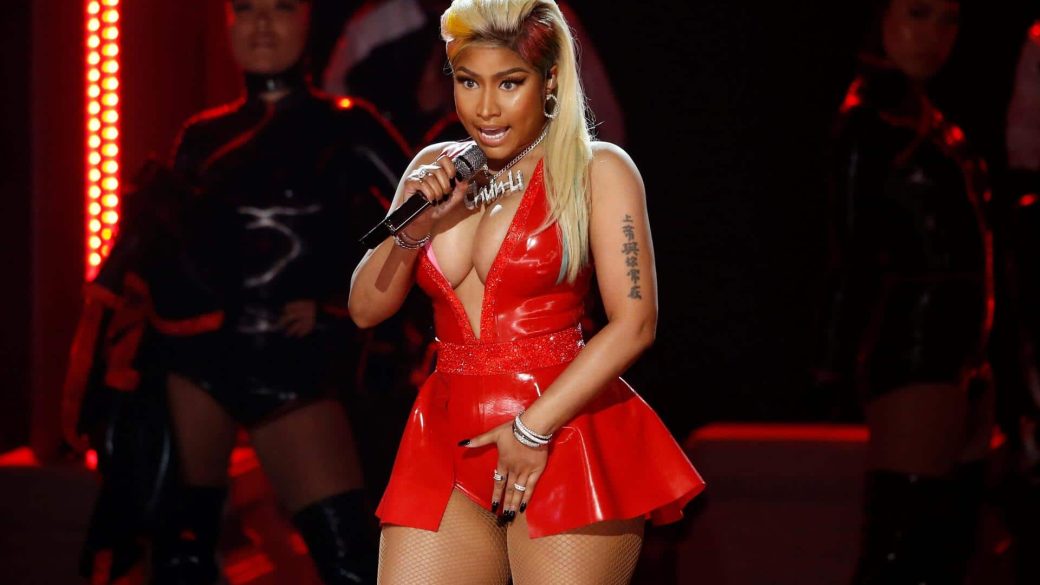 nicki minaj transzvesztita musor