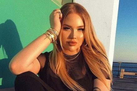 A követői előtt vállalta fel az egyik legismertebb vlogger, hogy transznemű