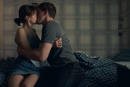 Kikerültek a Normális emberek sorozat szexjelenetei a Pornhubra