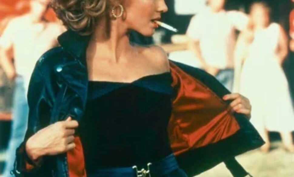 olivia newton johns grease musical arveres dzseki nadrag