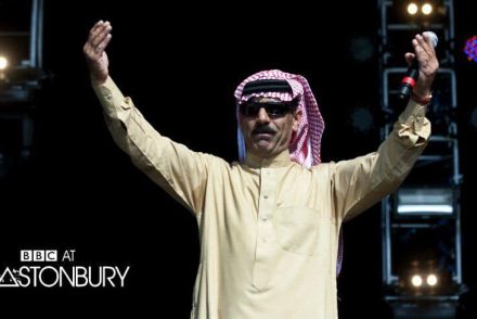 Omar Souleyman: A szír menekült, akiért az egész világ odavan, és most Budapestre jön