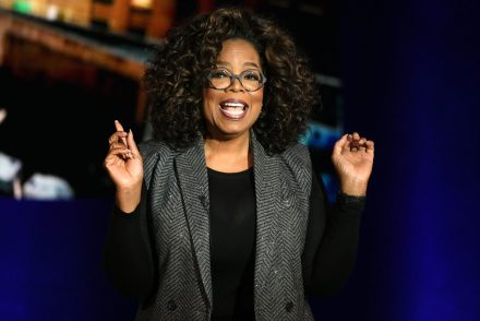 Pulitzer-díjas cikksorozatból készít tévésorozatot Oprah Winfrey a rabszolgaságról