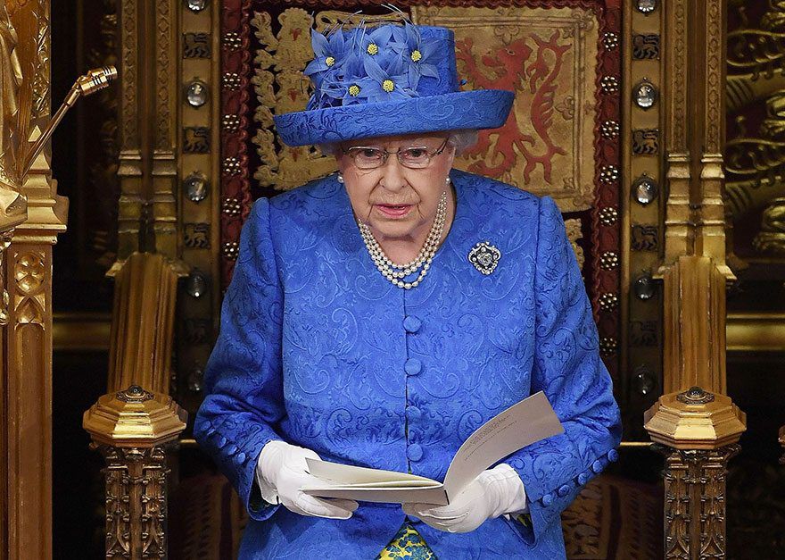 Queen Speech Brexit Trolling Prime Minister United Kingdom 594B778562529 880