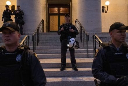 Egy étterem lázadó alkalmazottai nem vették fel a rendőrök tacorendelését