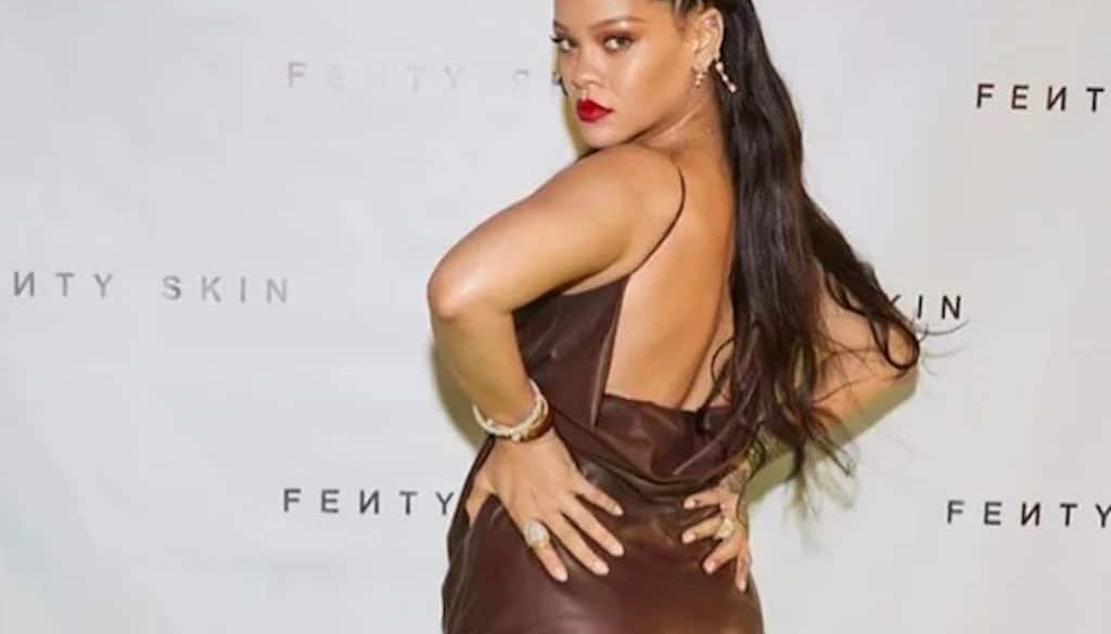 rihanna fenty skin