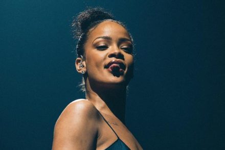 Így néz ki Rihanna smink nélkül