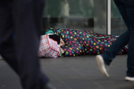 A londoni hajléktalanok szállodai szobákat kapnak a főpolgármestertől