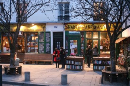 A legendás könyvesboltot, a Shakespeare and Company-t még a második karantén előtt mentették meg vevői
