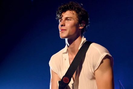 Shawn Mendes annyira imádta a rajongója tetkóötletét, hogy magára varratta