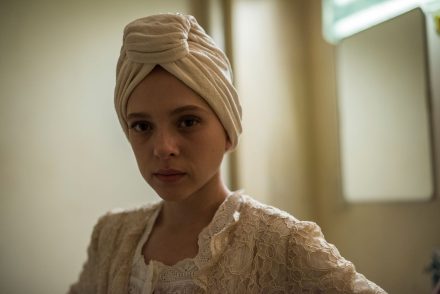 Jiddis mosogatás közben – Shira Haas az Unorthodox forgatásáról mesélt