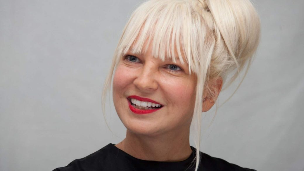 sia enekesno betegsege chandelier