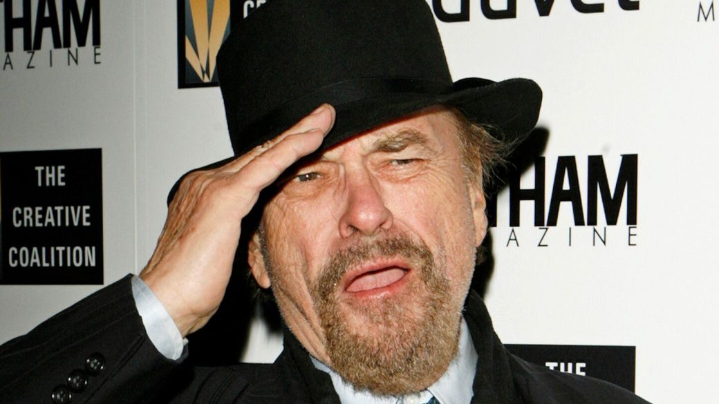 sotet zsaruk men in black rip torn z ugynok