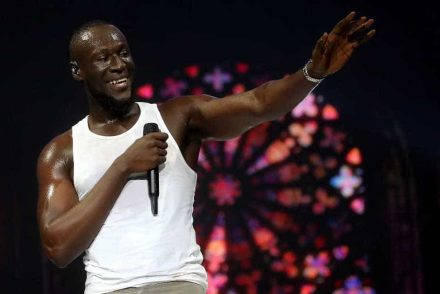Stormzy 500 ezer fonttal támogatja a hátrányos helyzetű tanulókat