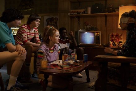 Amíg a Stranger Things harmadik évadát nézed, itt egy videó a kulisszatitkokról