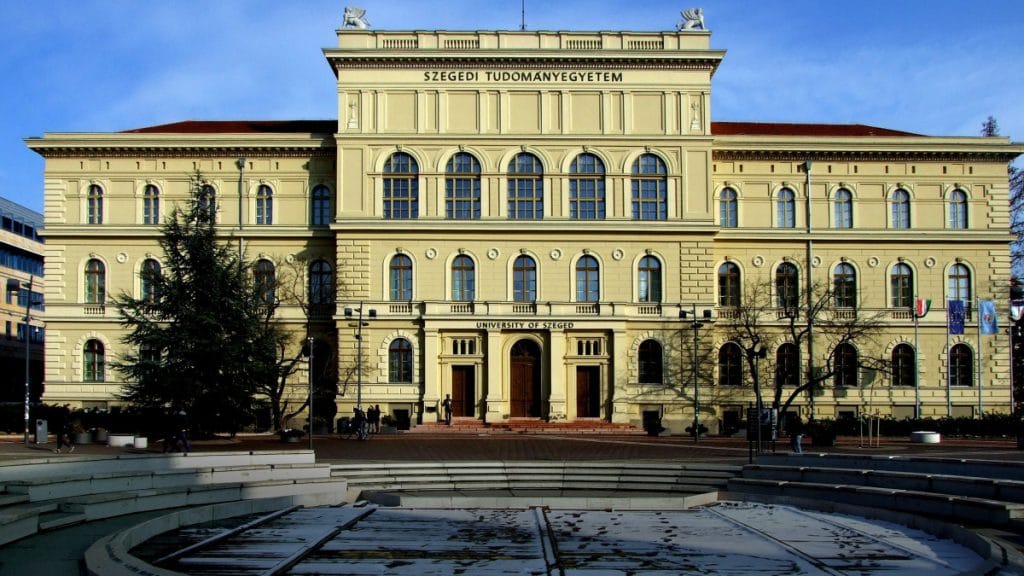 Szegedi Egyetem Legjobb Egyetemek Rangsor Lista