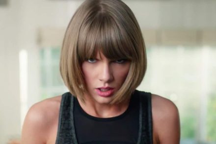 Taylor Swift gyalázatos nyerészkedőknek nevezte korábbi lemezkiadóját