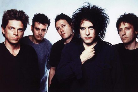 A The Cure nem egy, nem kettő, hanem három új albumon dolgozik