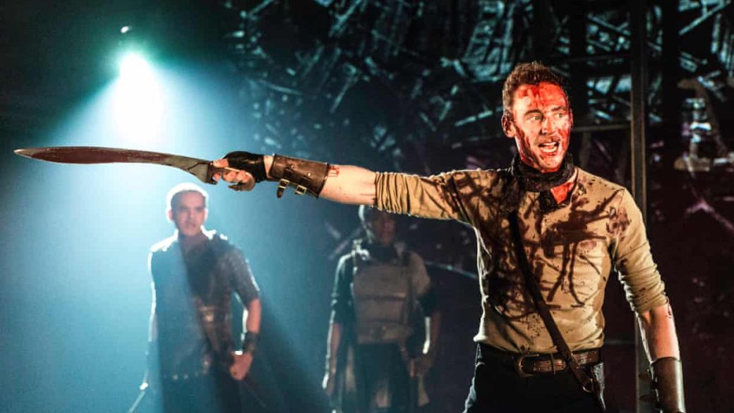 tom hiddleston coriolanus szinhaz